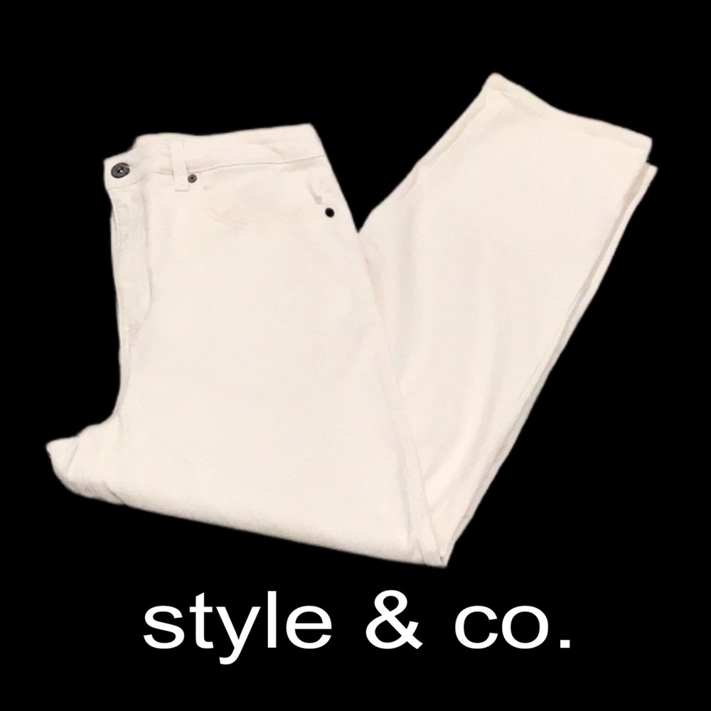 style & co‎ Straight Leg Off-White Jeans, Size 14